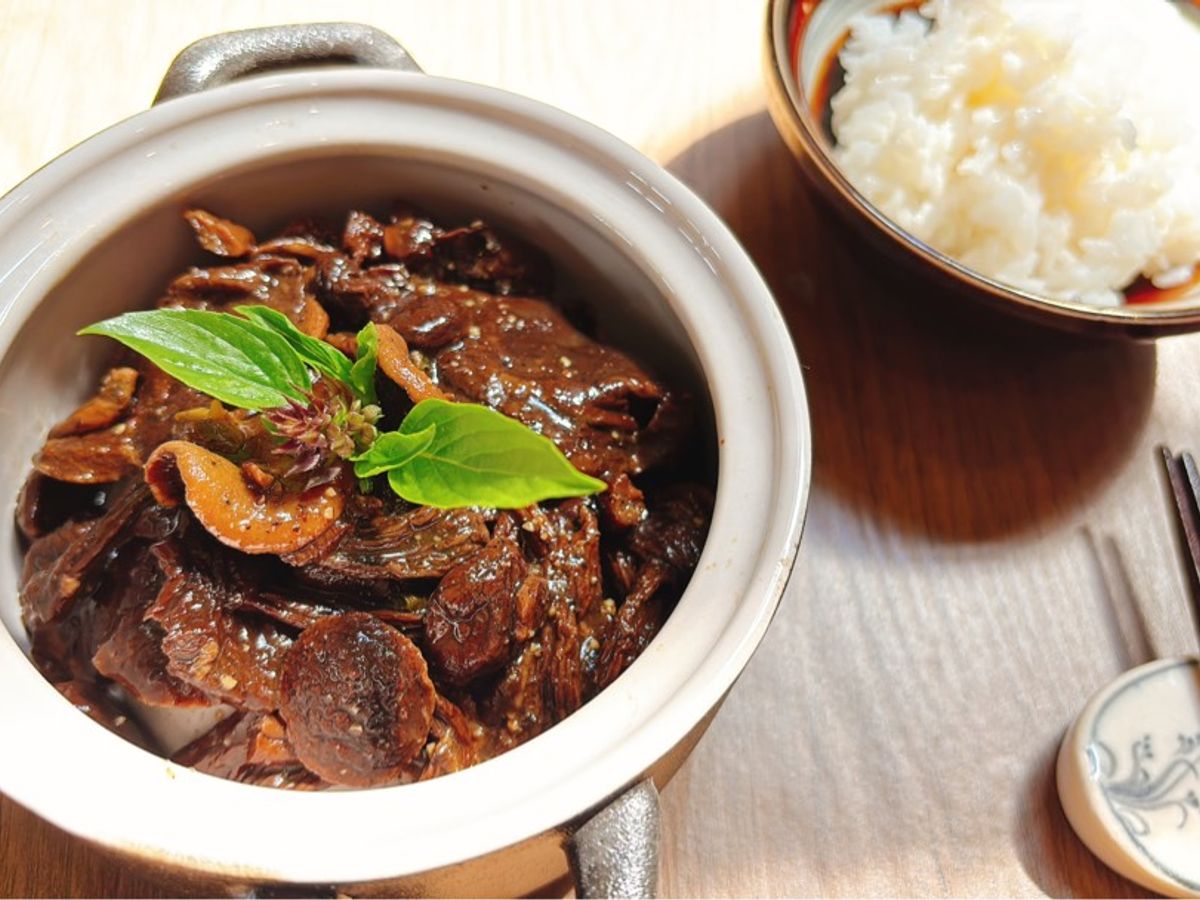 Nấm tràm khô kho tiêu