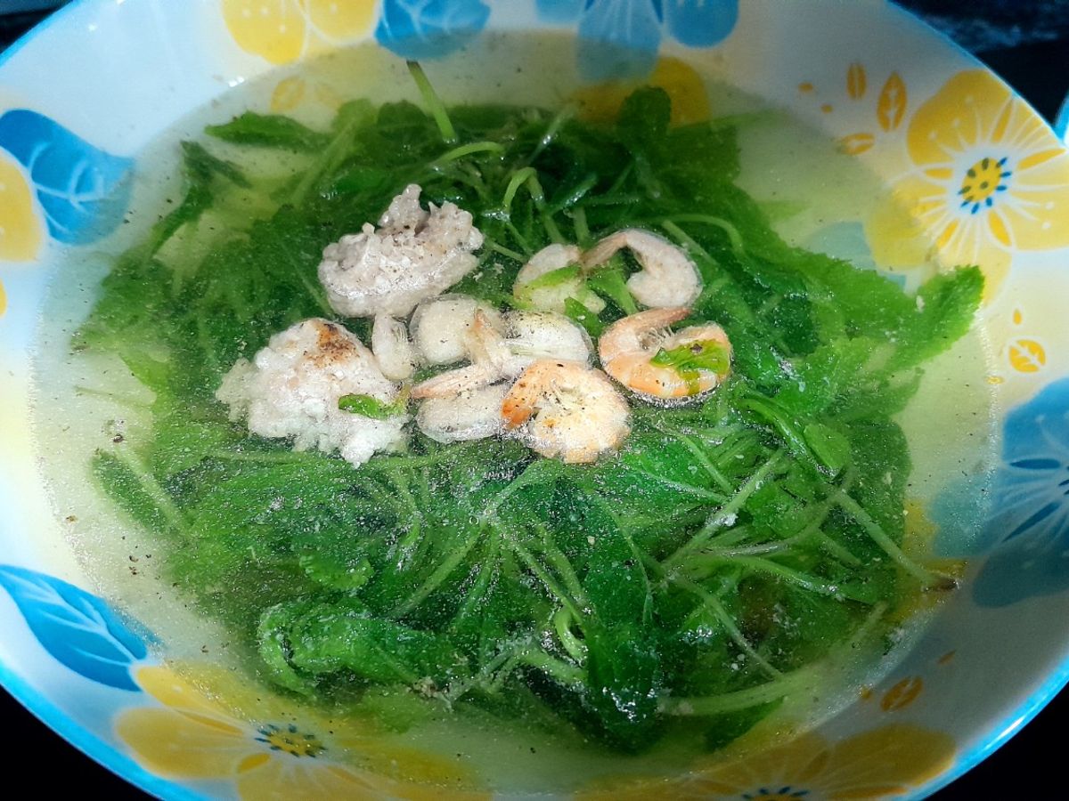 Canh cải con tôm thịt