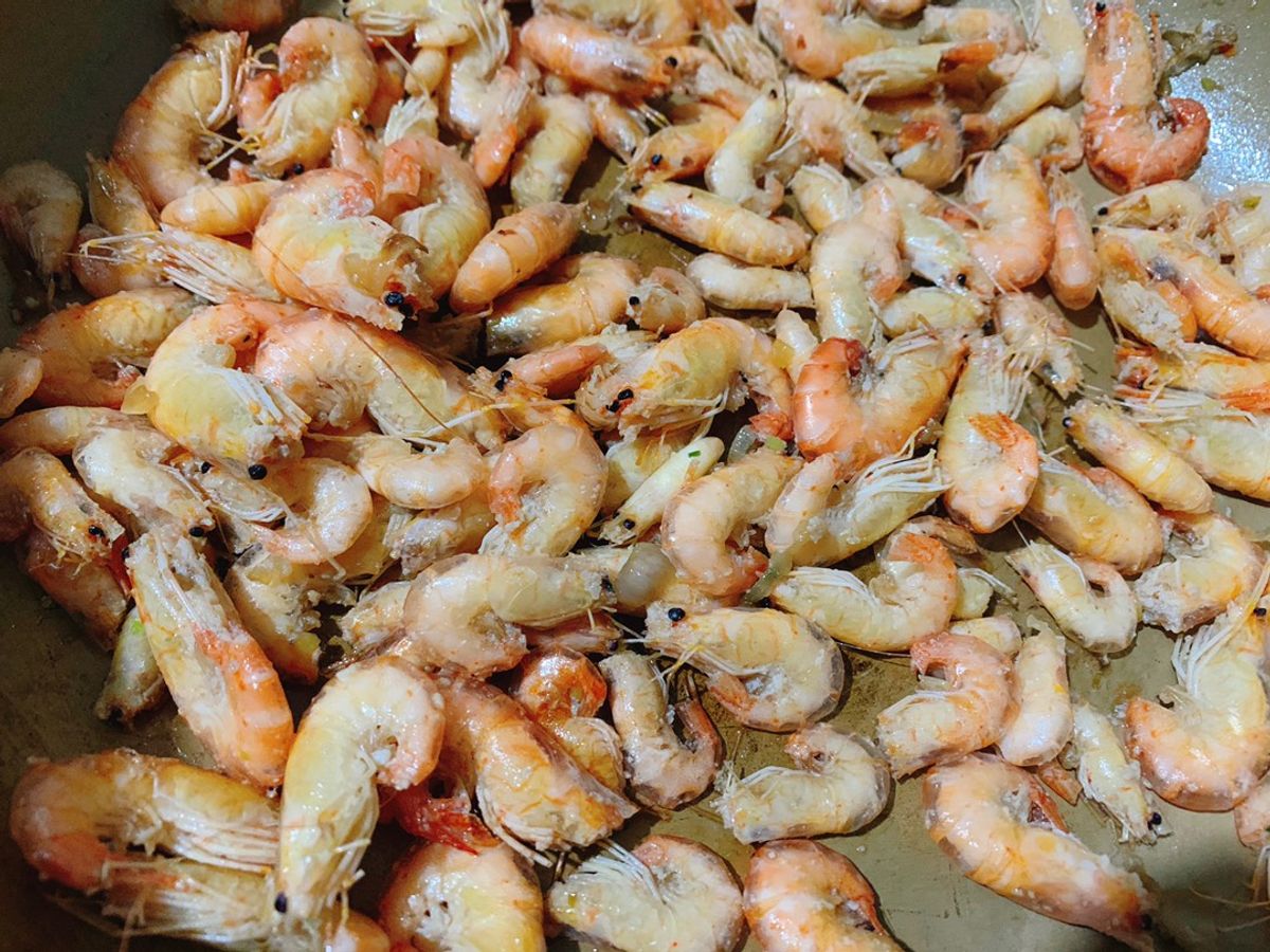 Tôm rang giòn