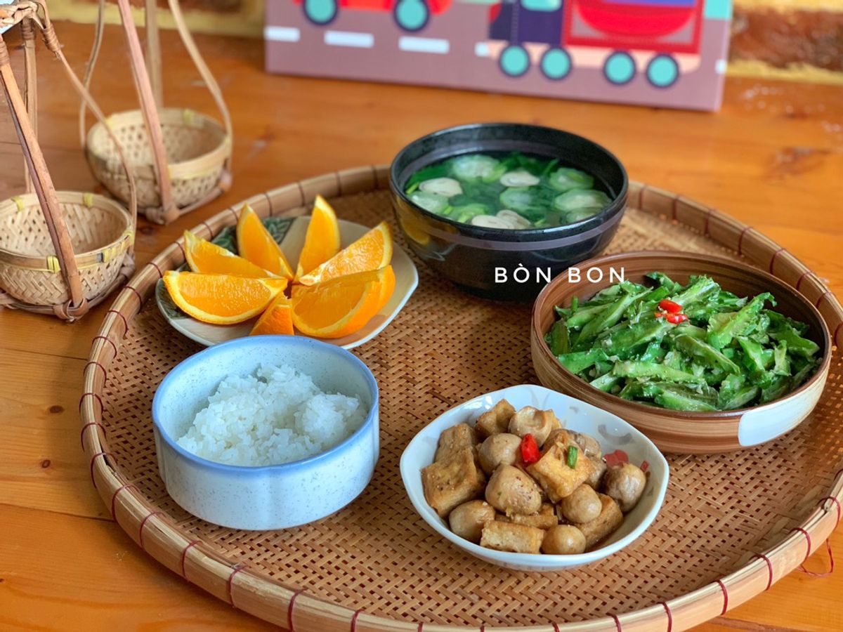 Mâm Cơm Chay Của Mẹ