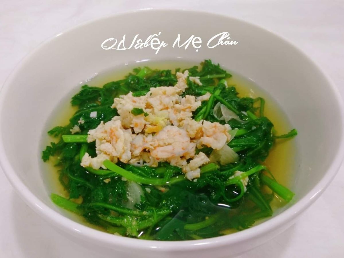 Canh rau tần ô nấu tôm