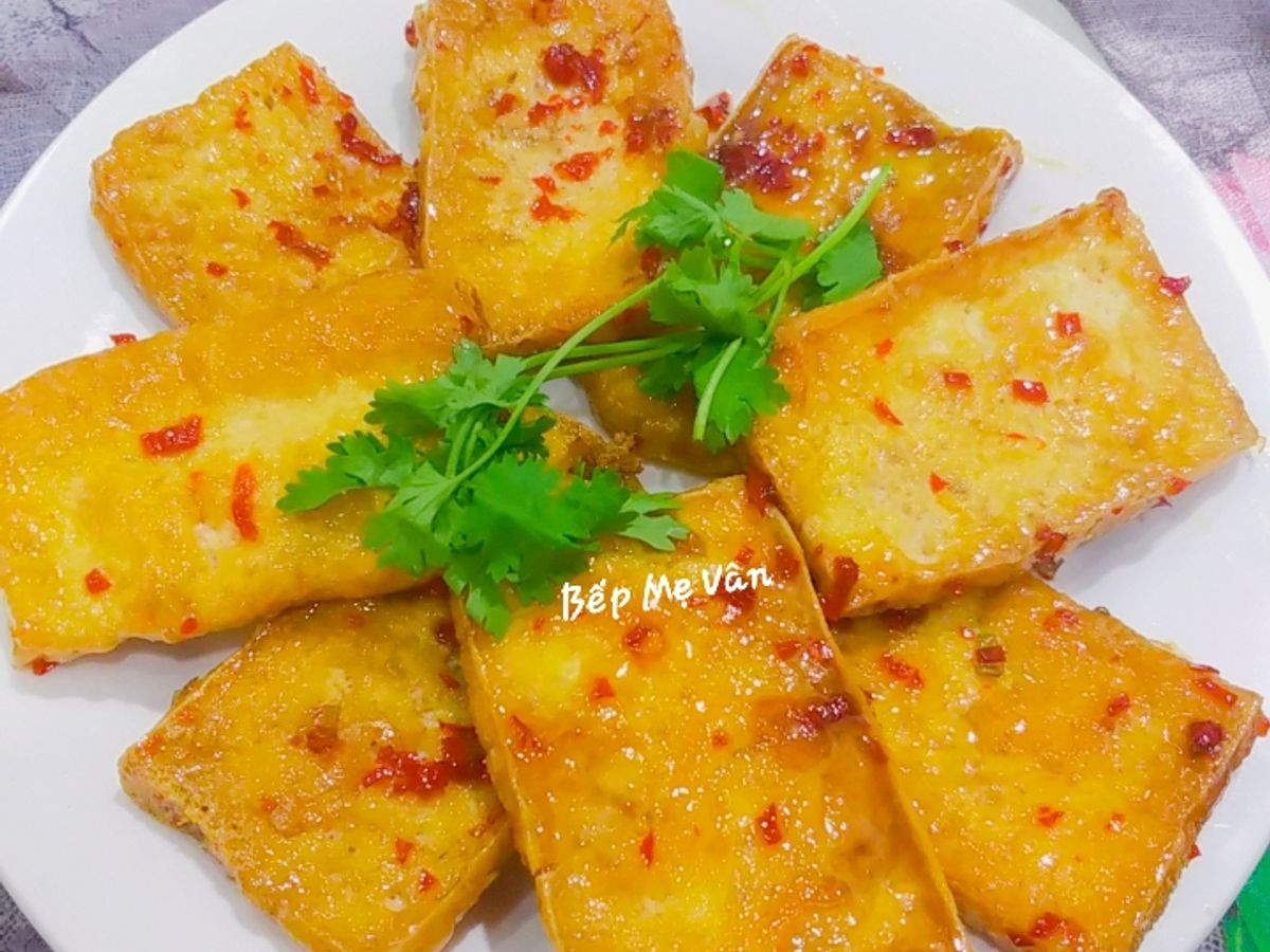 Đậu hủ chiên giòn sốt cay(món chay)