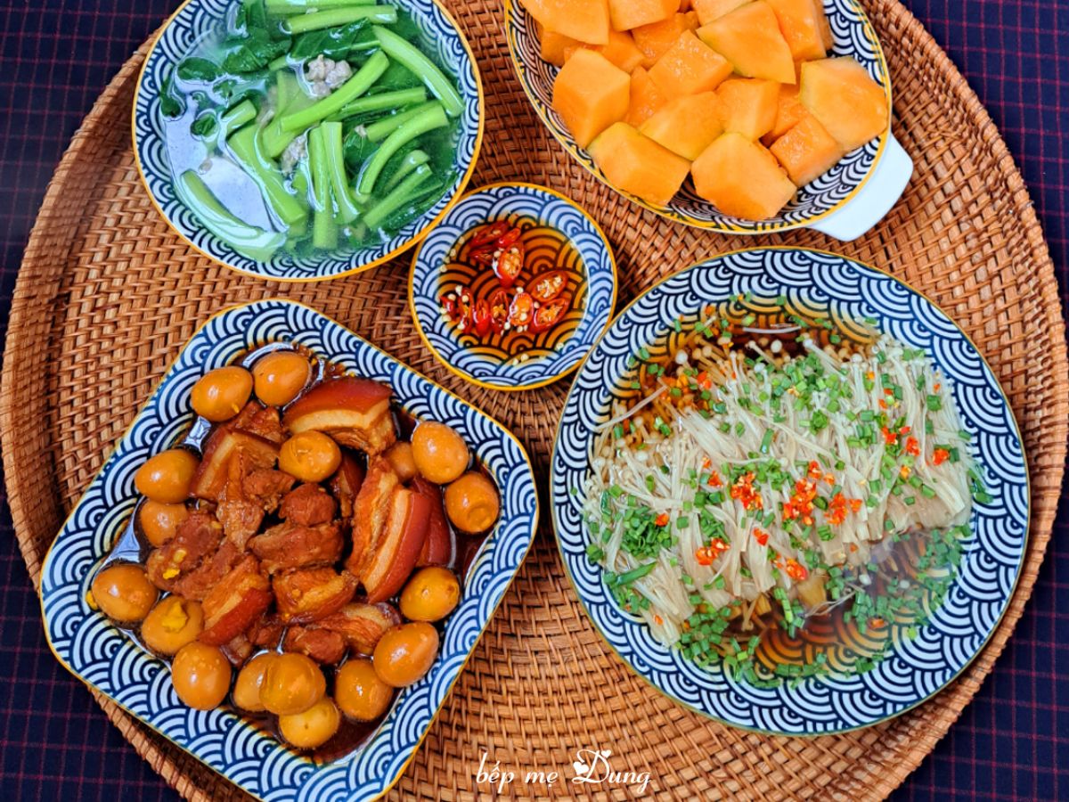 Cơm nhà 40