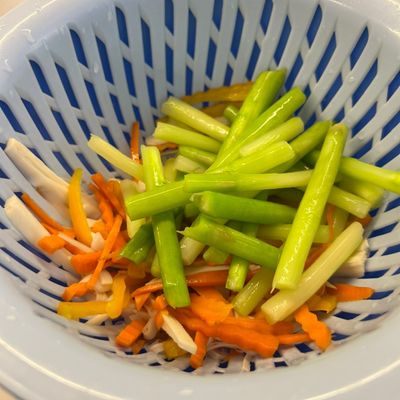 Bước 2