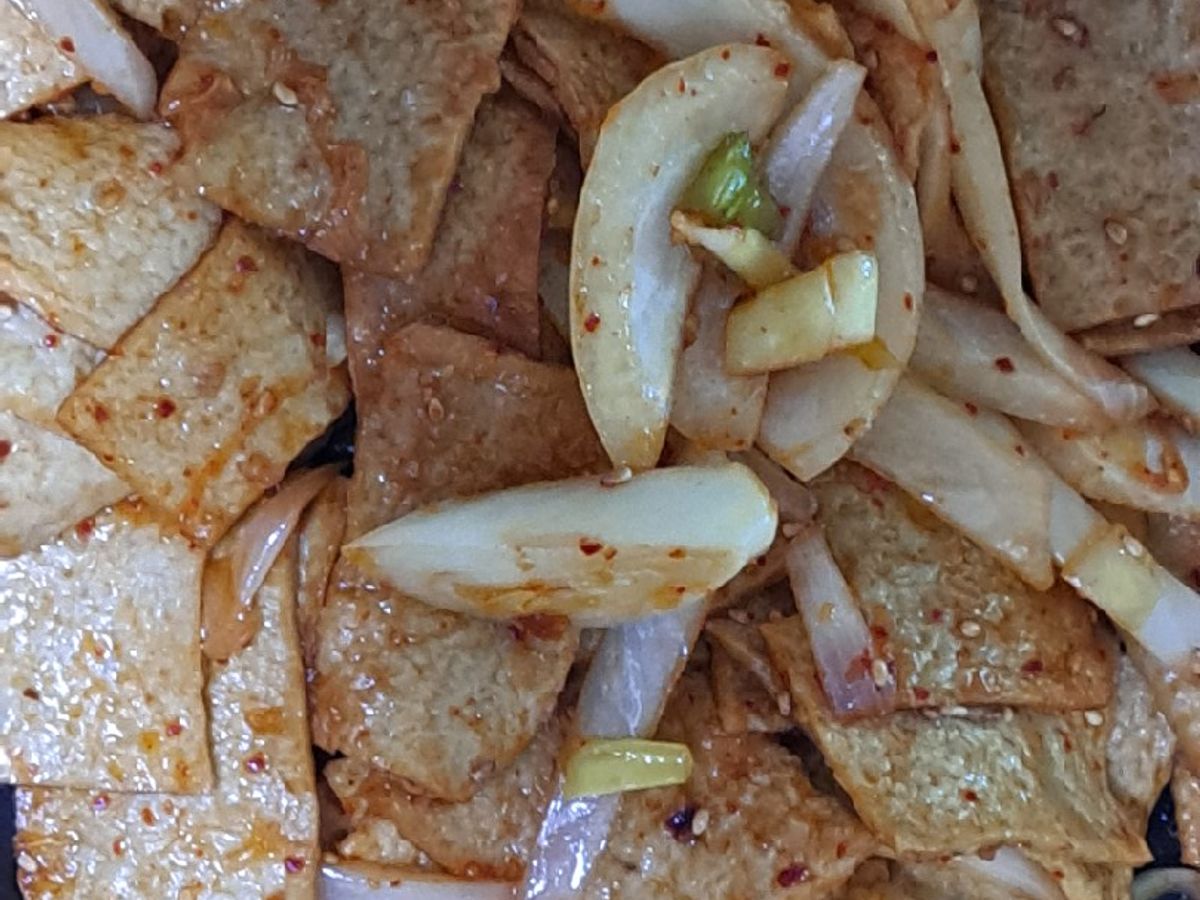 Chả cá Hàn Quốc xào