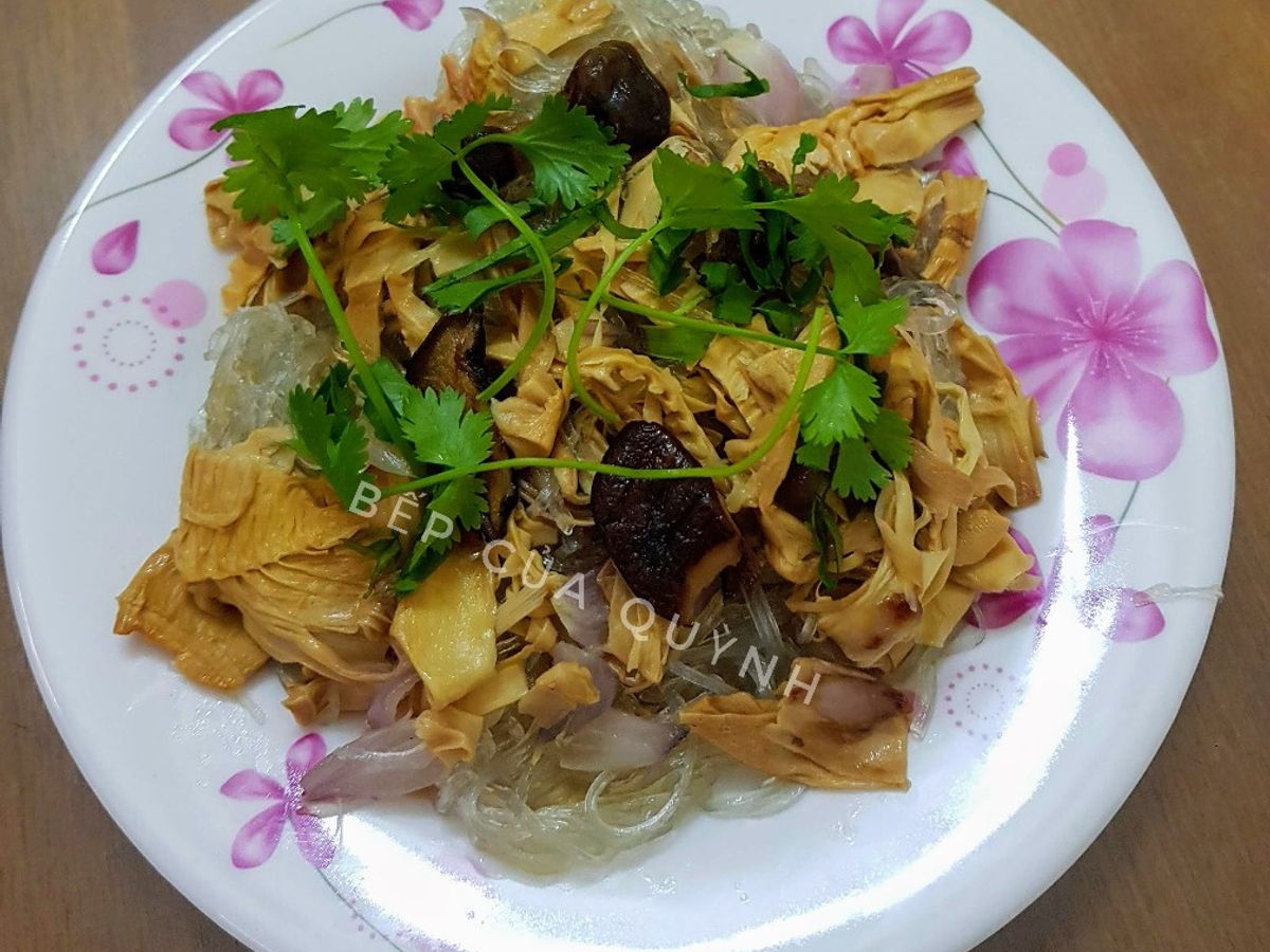 Miến xào măng, nấm
