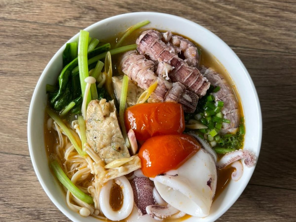 Bún hải sản