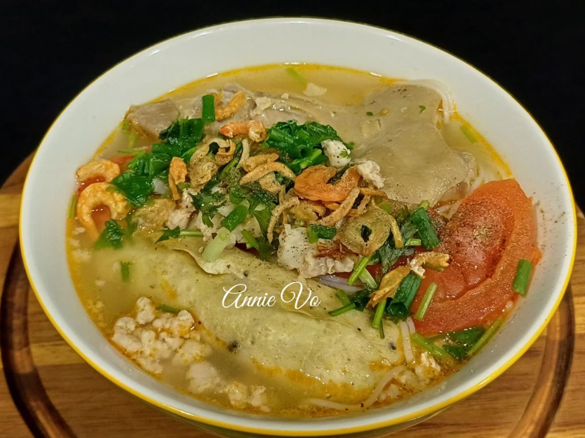 Bún tôm khô