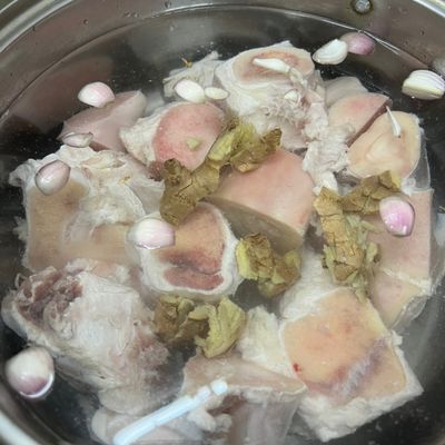 Bước 1