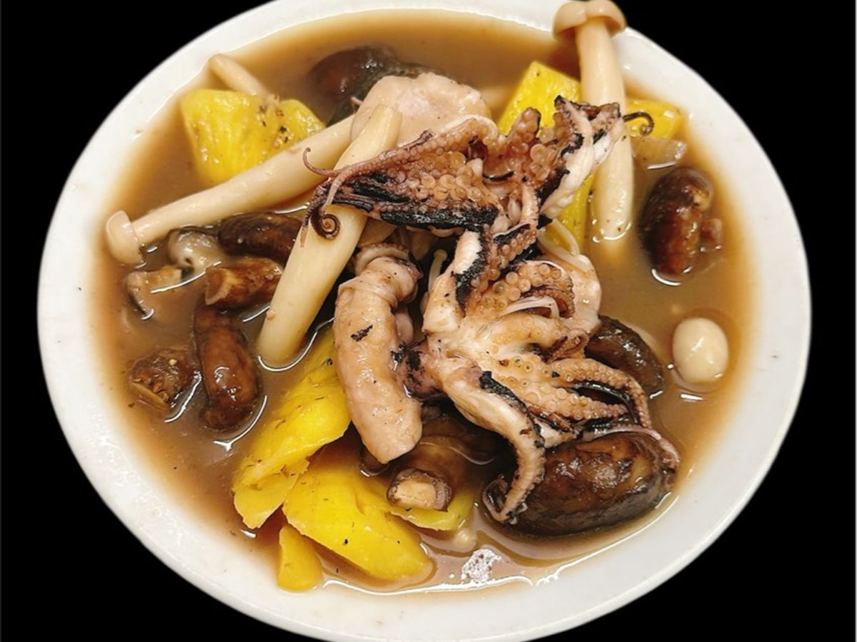 Bạch tuộc xào nấm