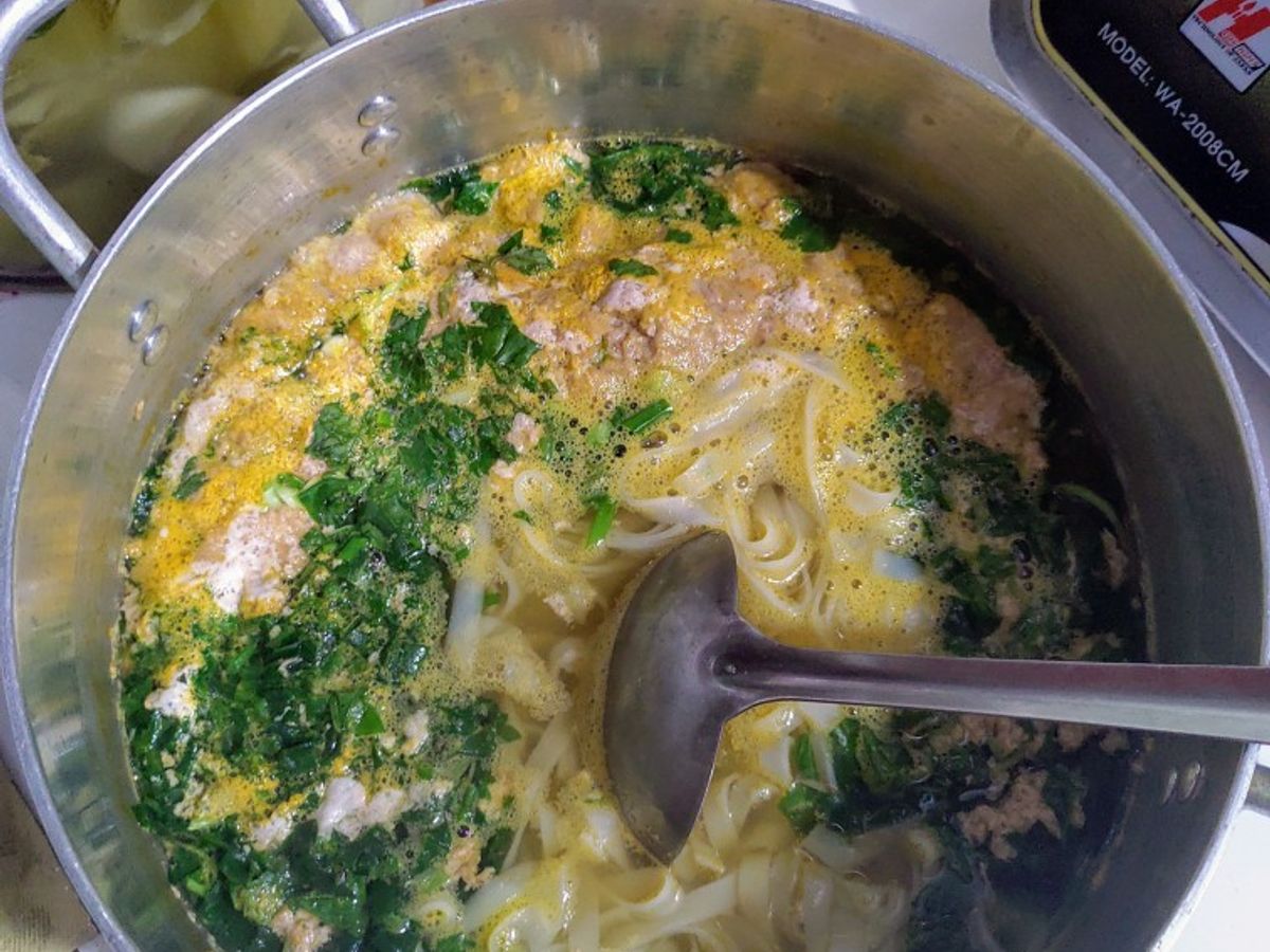 Canh cua đồng mồng tơi