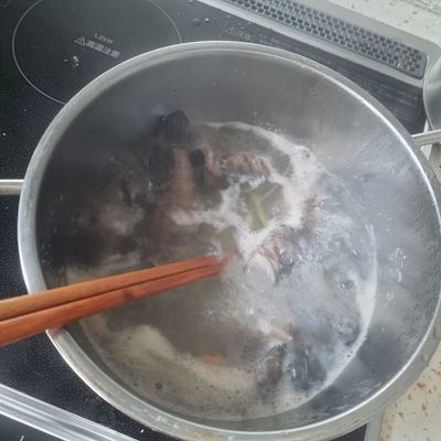 Bước 1