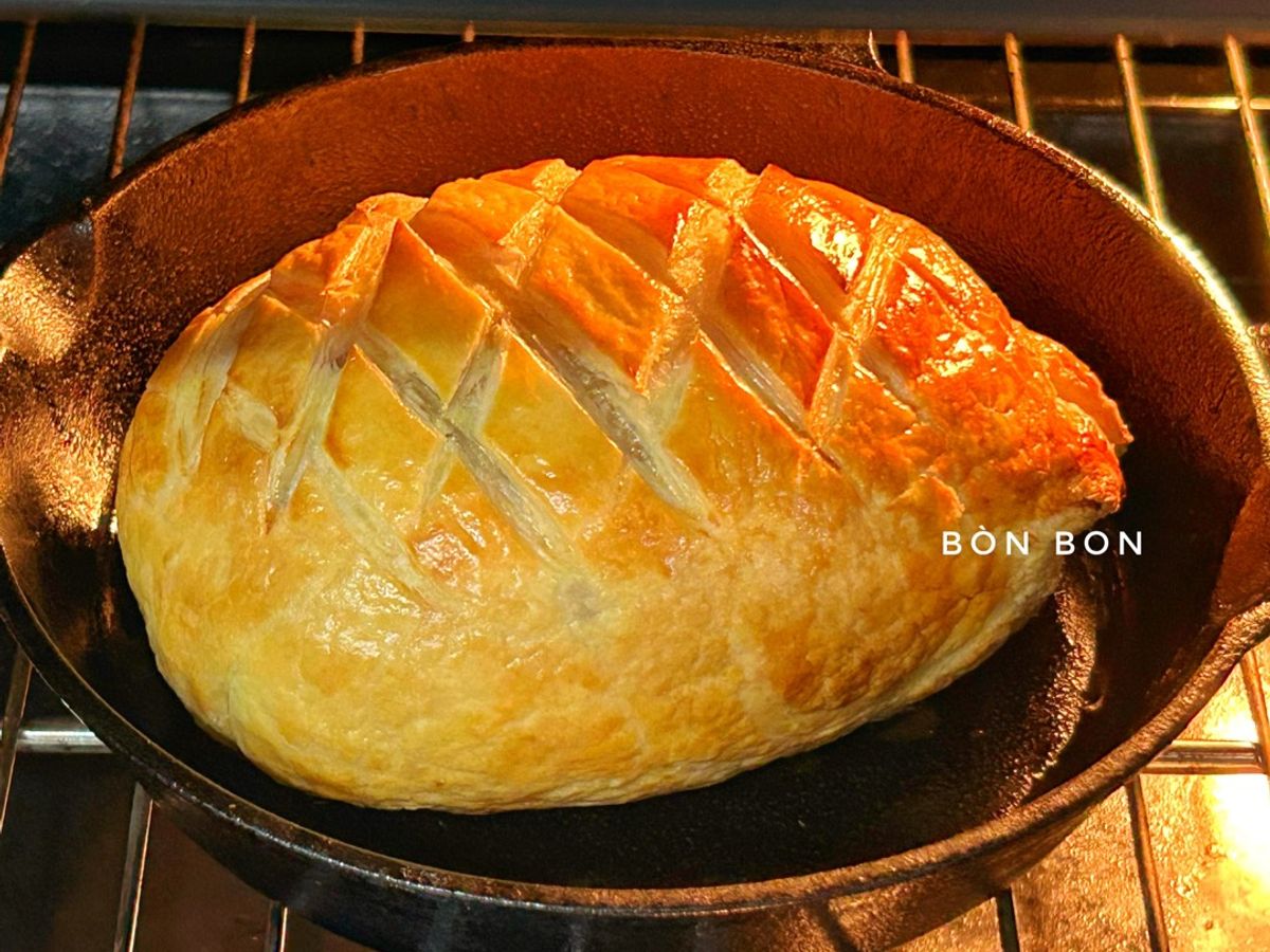 Bò Wellington