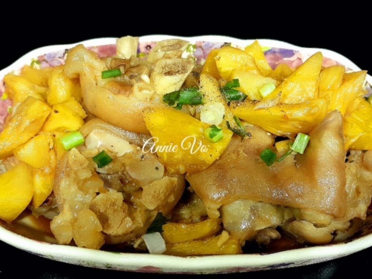 Giò heo kho thơm
