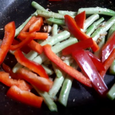 Bước 2