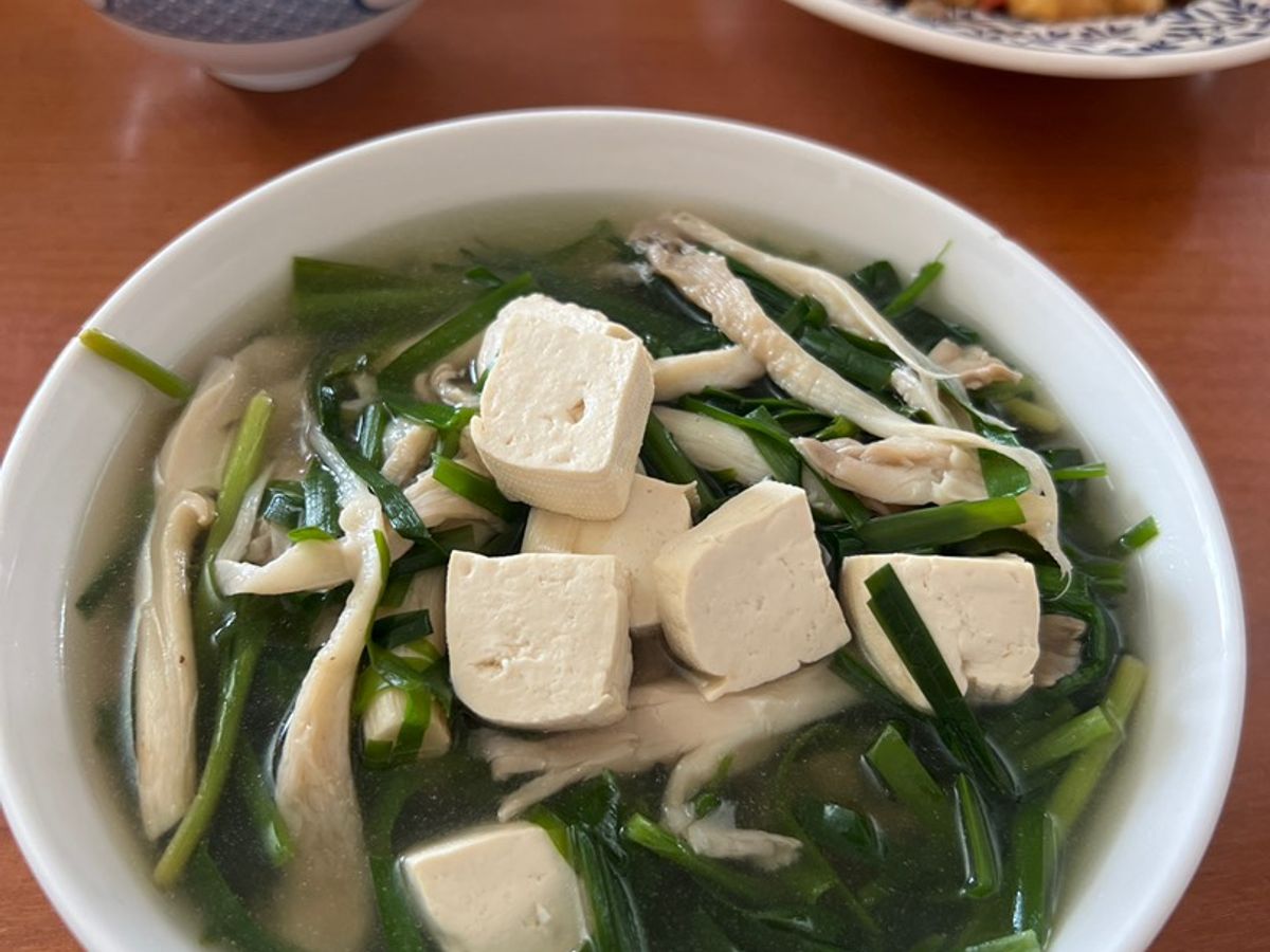 Canh Hẹ Nấm Nấu Đậu Hũ