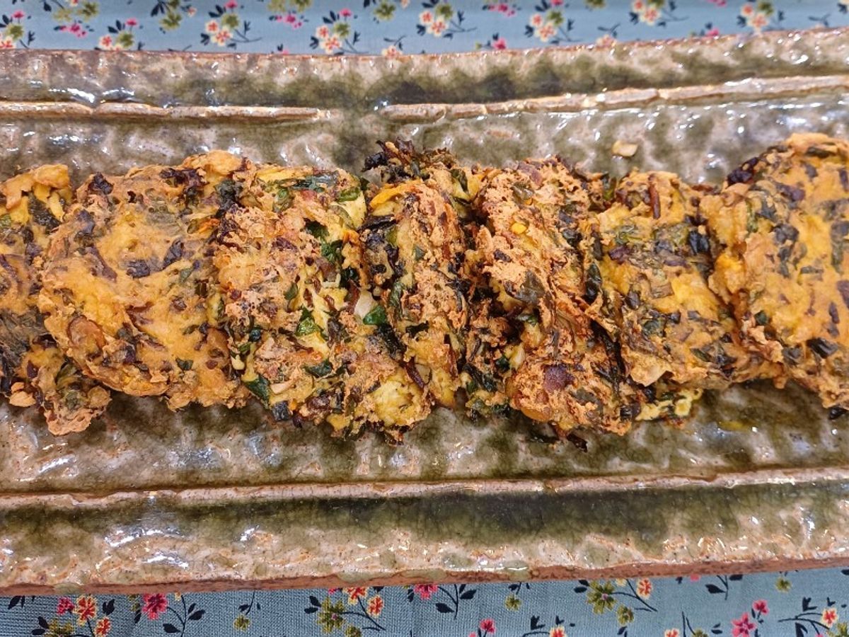 Chả nấm,đậu, lá lốt