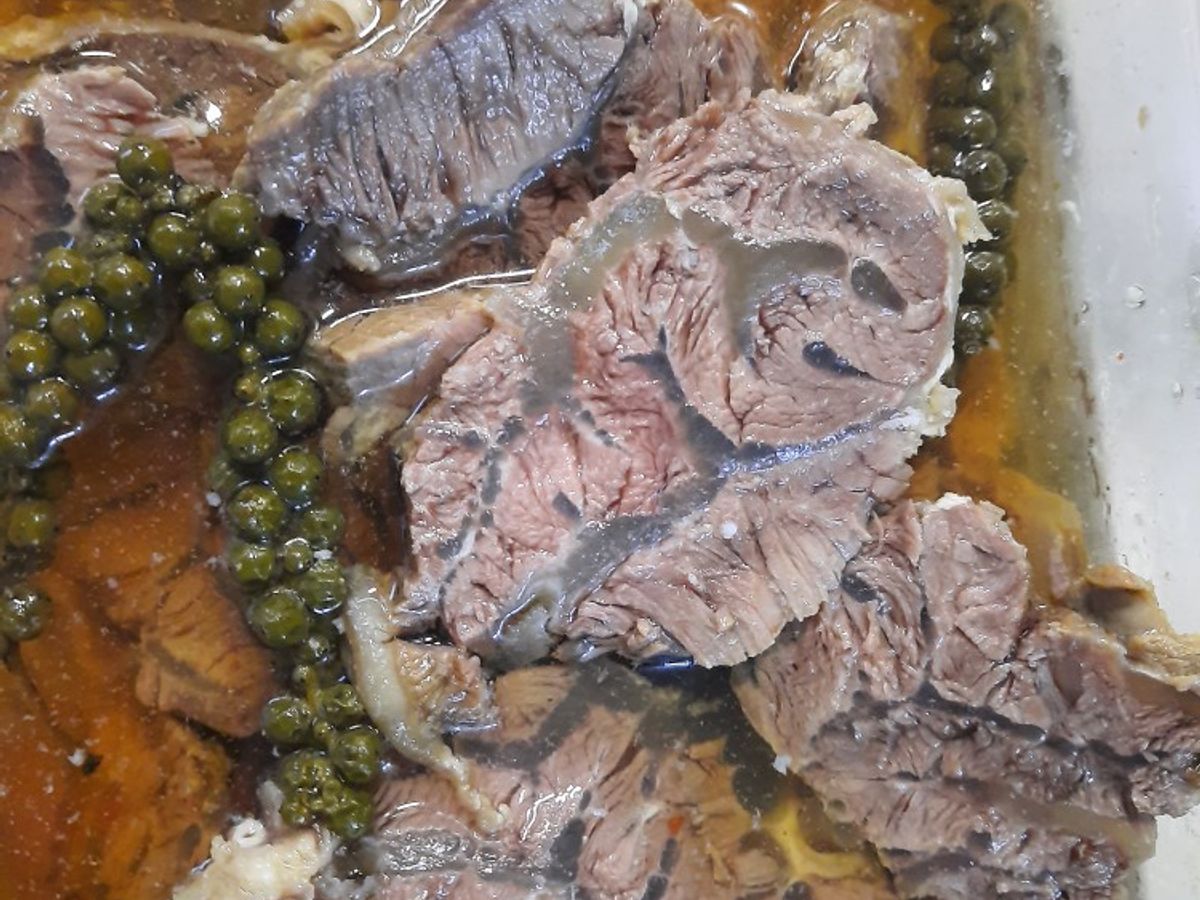 Bắp bò ngâm mắm