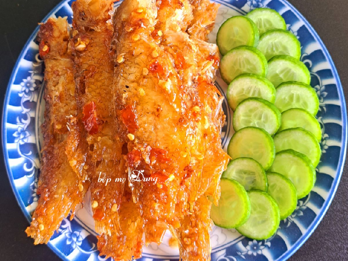 Cá mó chiên nước mắm tỏi ớt