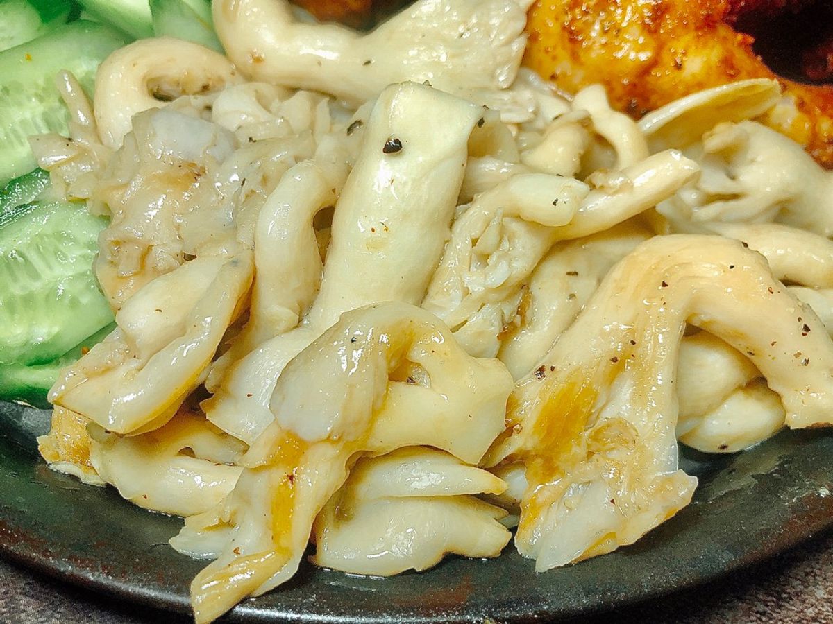 Nấm Bào Ngư Om Bơ Tỏi/ Butter Garlic Mushroom