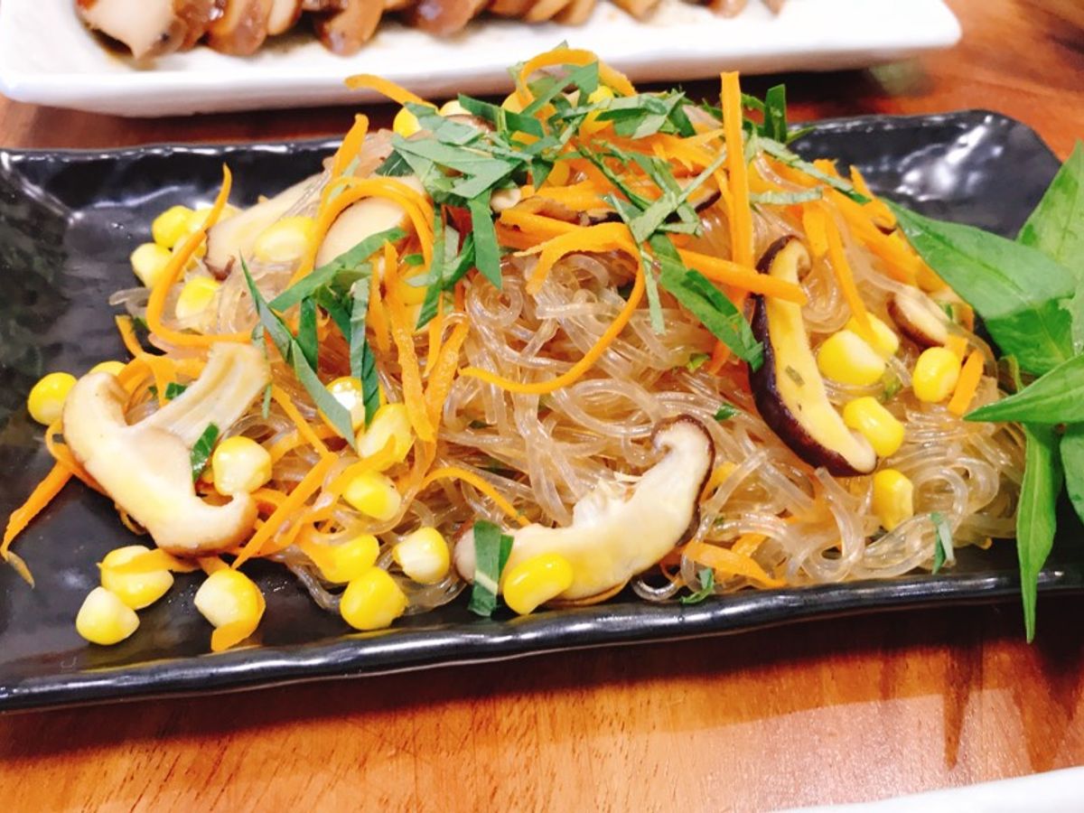 Miến tươi xào bắp và nấm (kiểu 2)