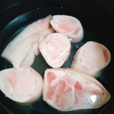 Bước 1