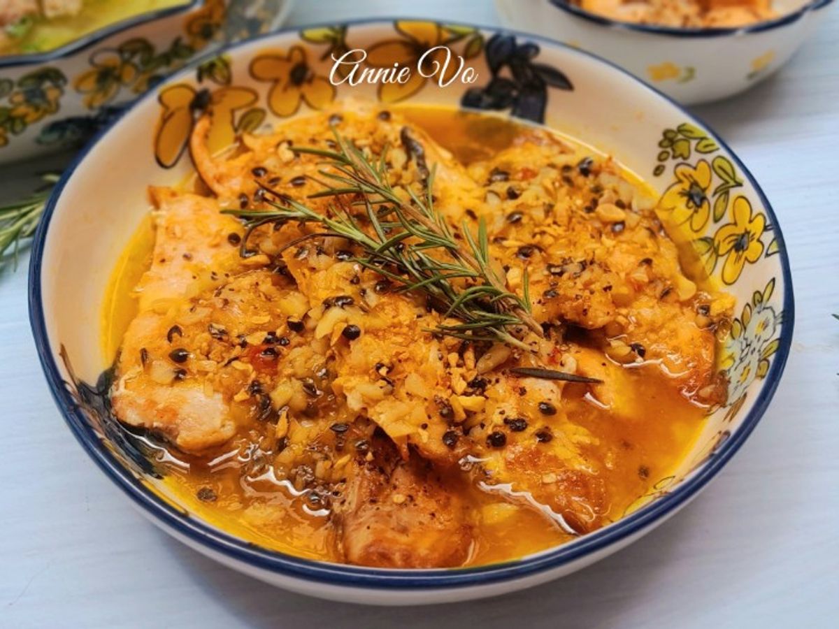 Cá hồi sốt chanh dây