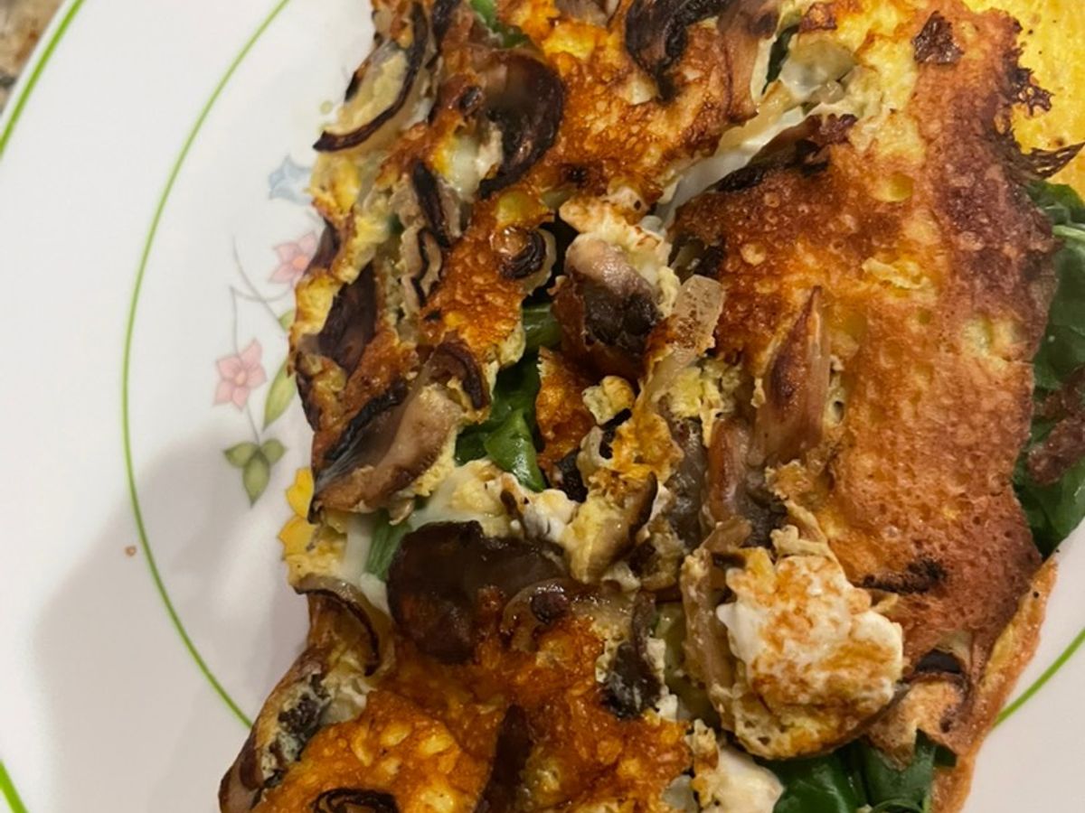 Trứng chiên nấm, rau spinach
