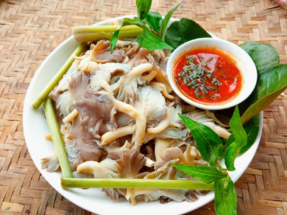 Nấm bào ngư hấp sả