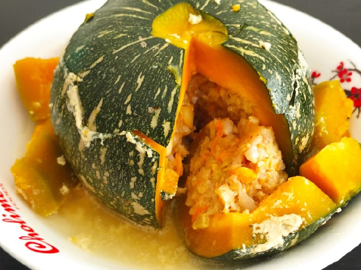Bí đỏ non hấp nhồi thịt