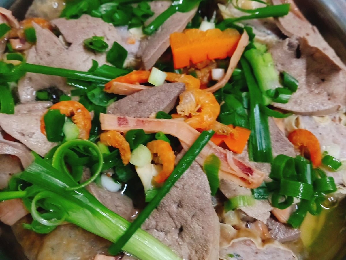 Canh bóng bì gan heo