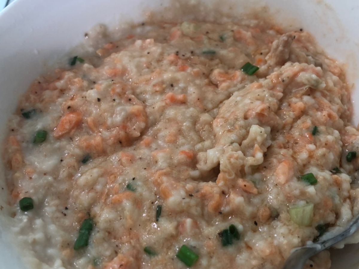 Cháo yến mạch cá hồi