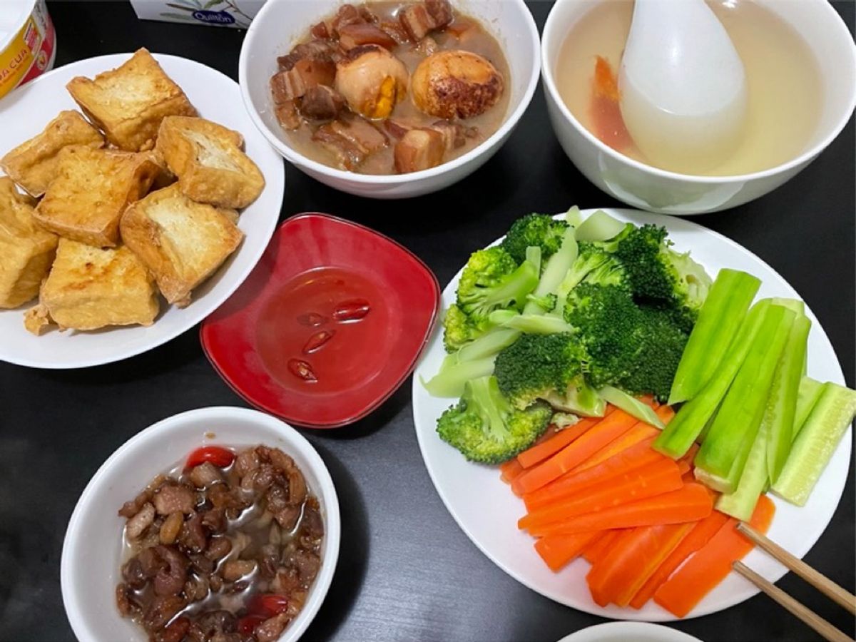 Cơm nhà Chốp (2)