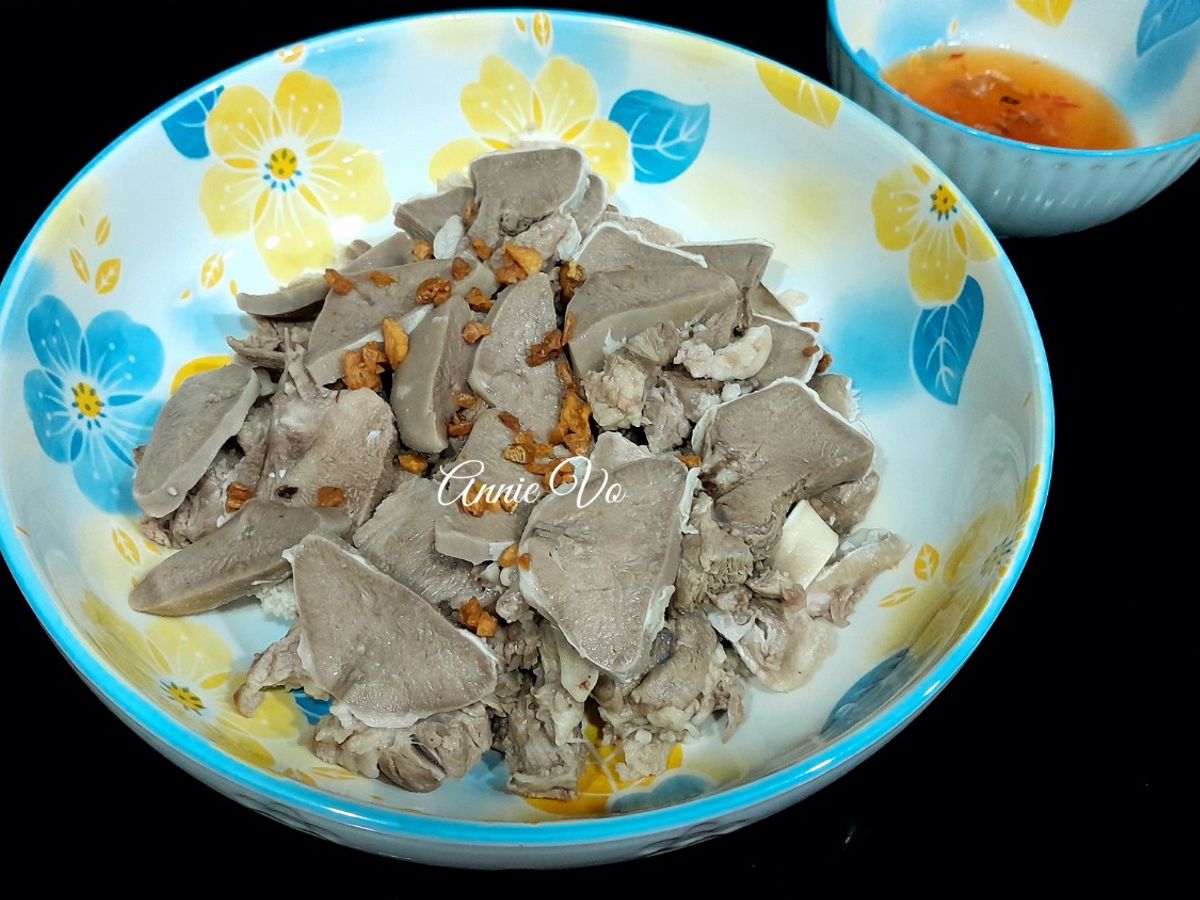 Lưỡi heo luộc