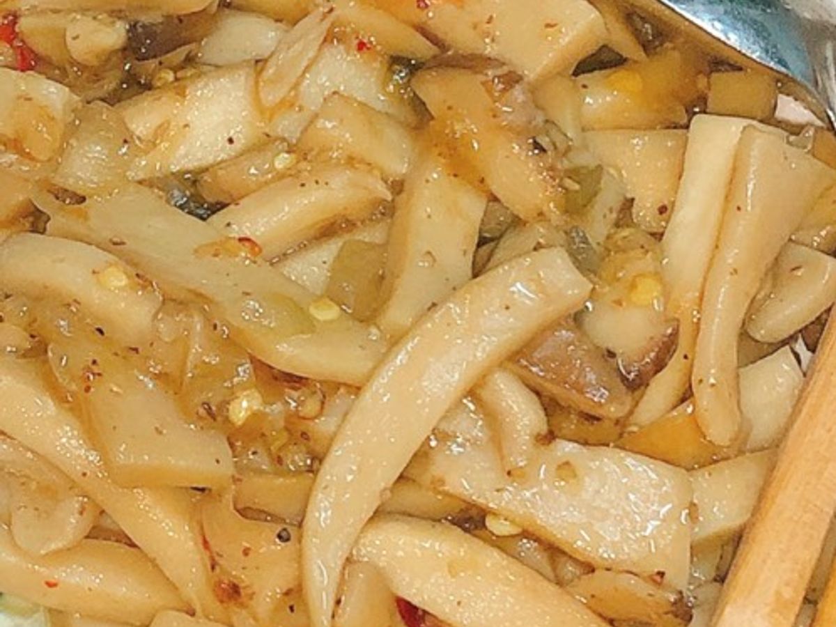 Nấm đùi gà kho tiêu