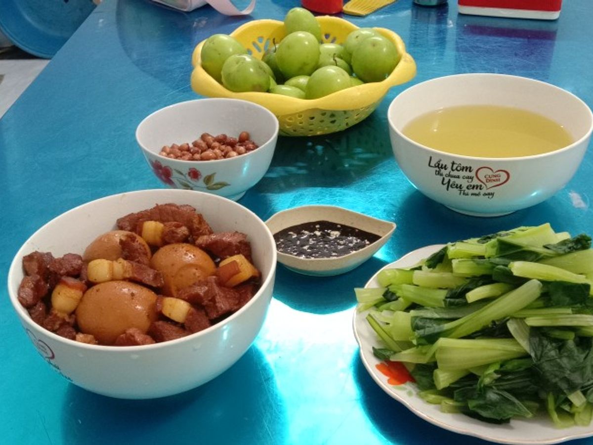 Cơm nhà đầu năm