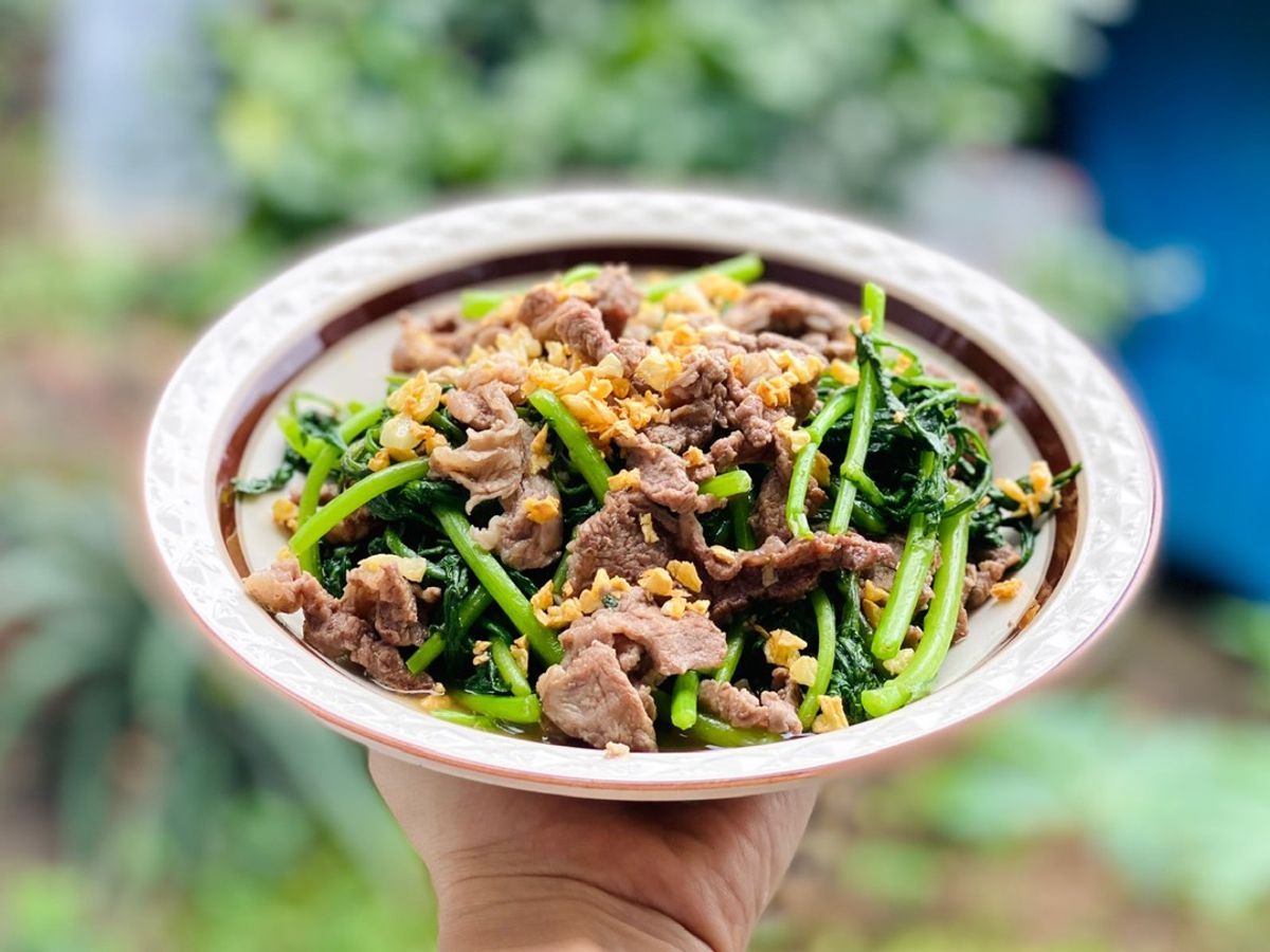 Thịt Bò Xào Cải Cúc