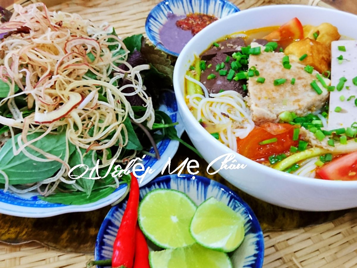 Bún riêu cua