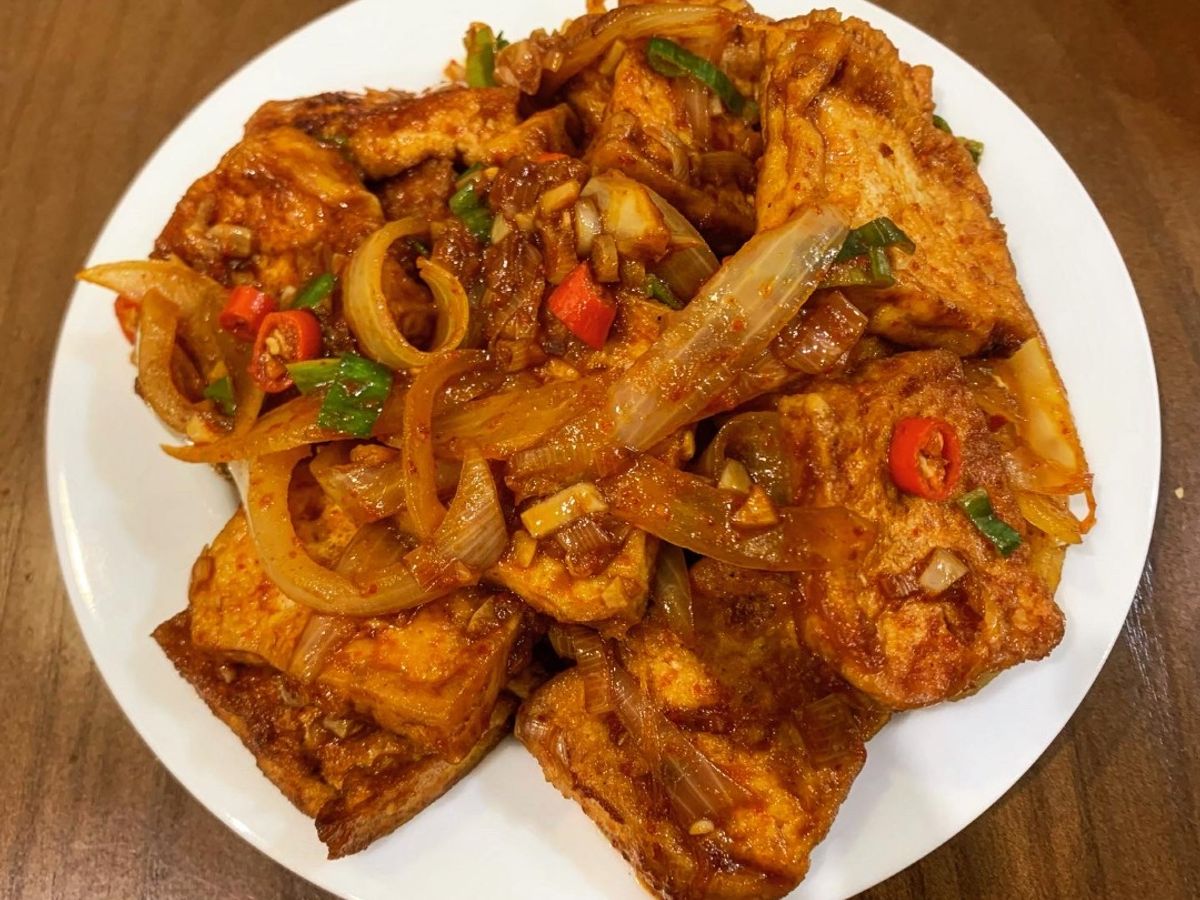 Đậu hũ rim cay ngọt Hàn Quốc 두부조림