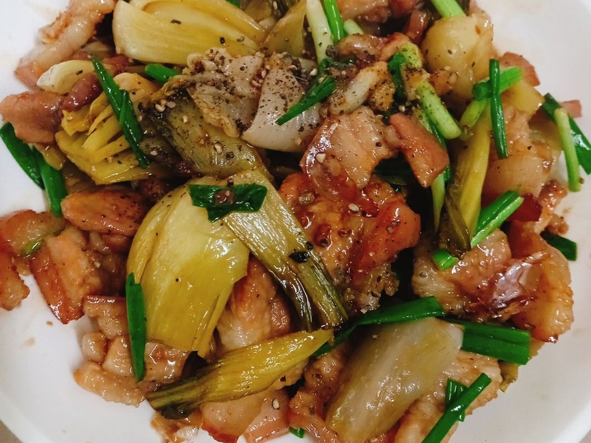 Thịt ba chỉ kho cải chua