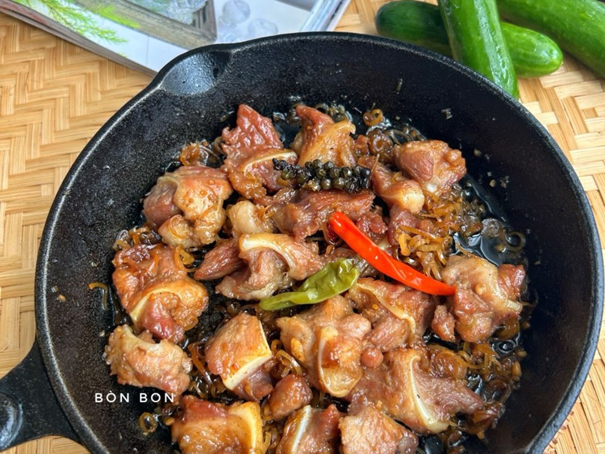 Sụn Heo Kho Sả Ớt
