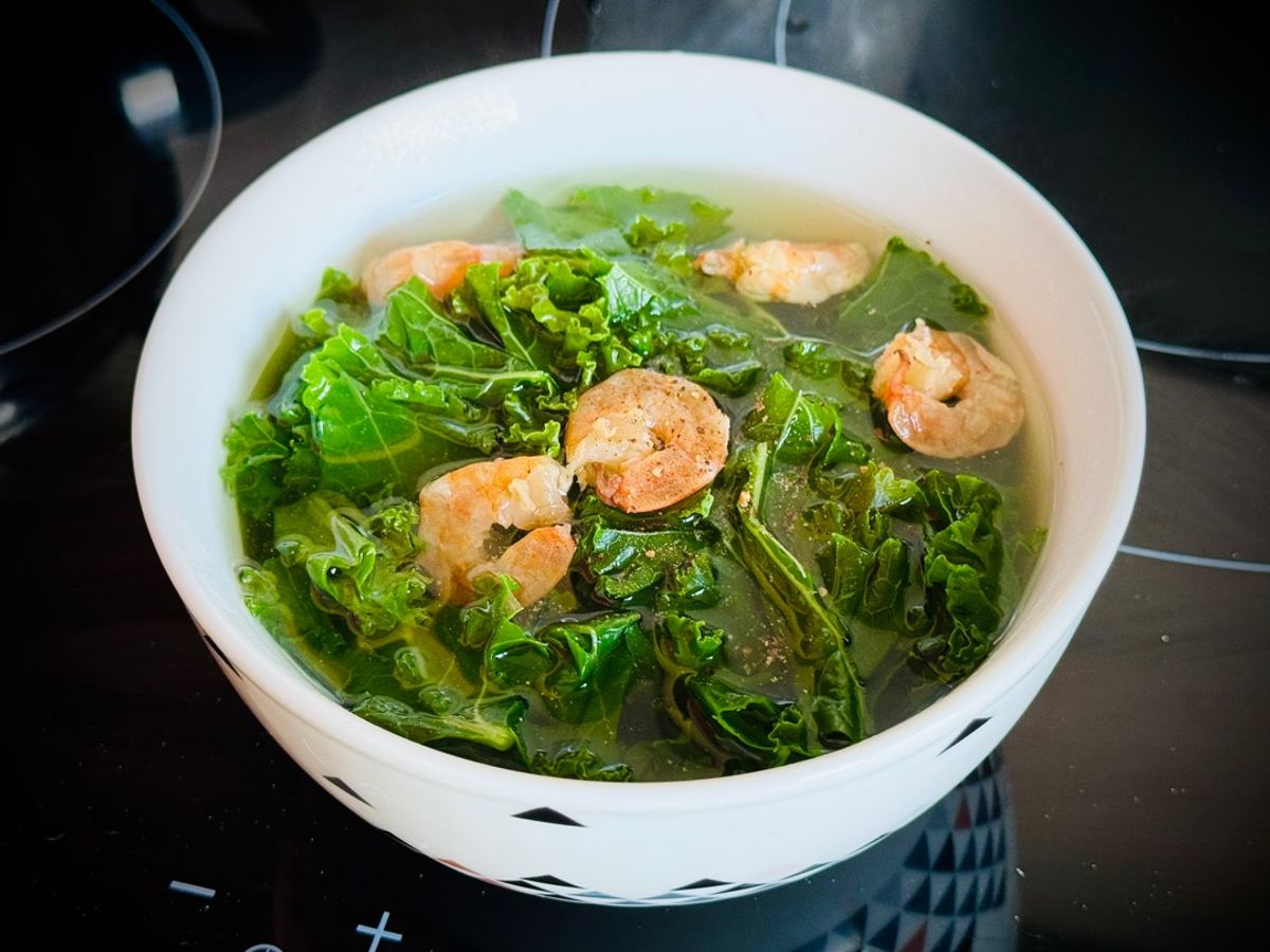 Canh Cải Xoăn Kale Nấu Tôm Khô
