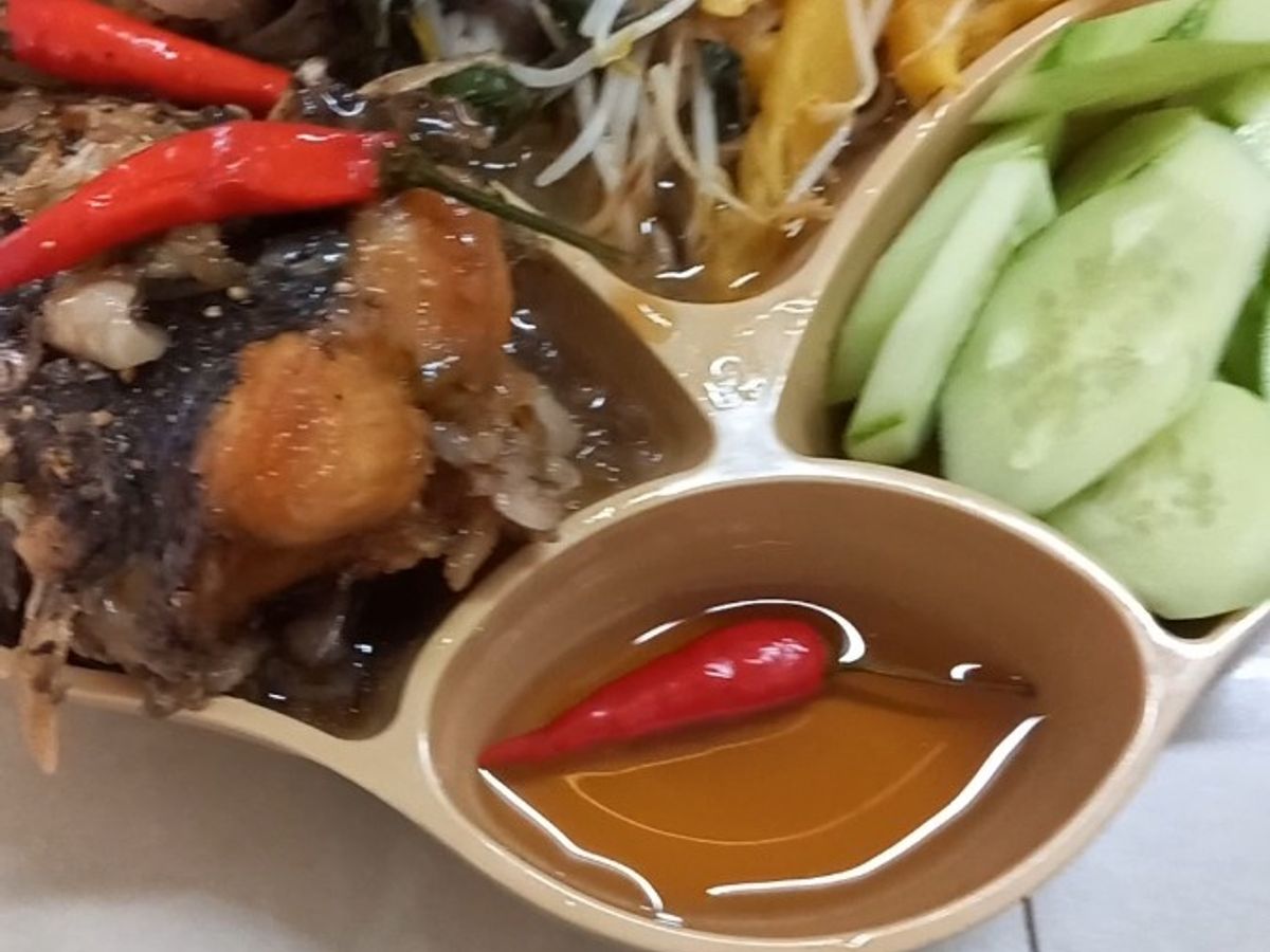 Mâm cơm 100k