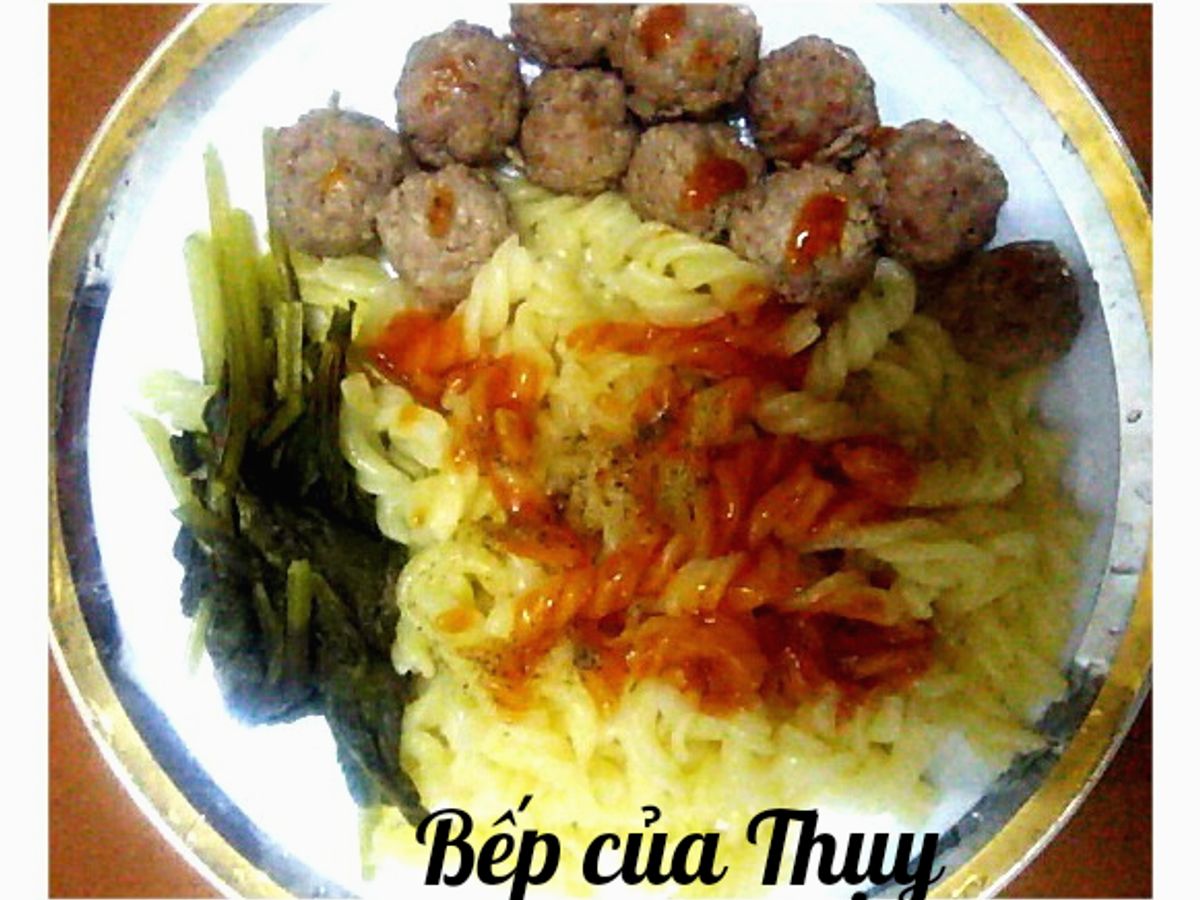 MÓN NUI THỊT VIÊN KÈM SỐT CAY CHUA NGỌT 🍋