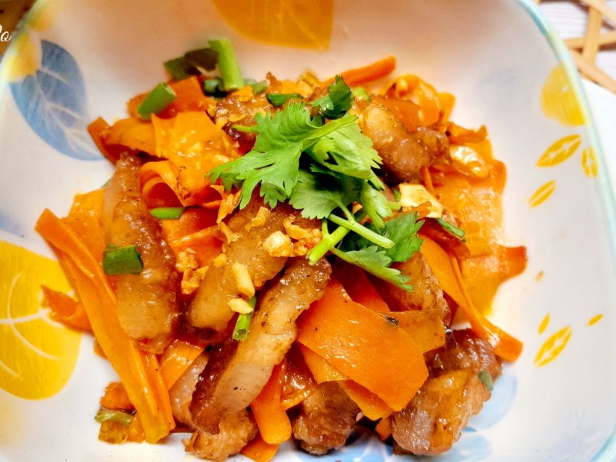 Cà rốt xào thịt
