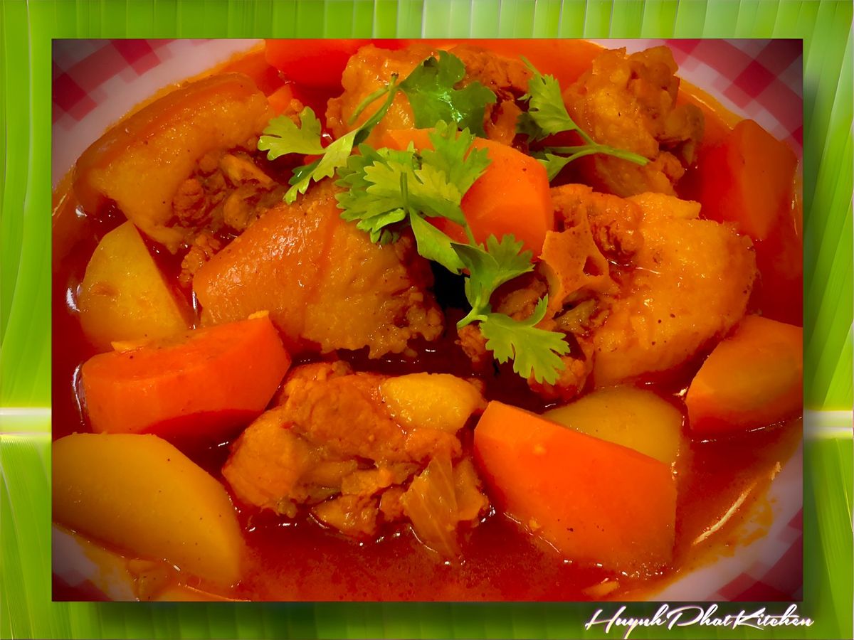 Đuôi Heo Hầm Kiểu Bò Kho