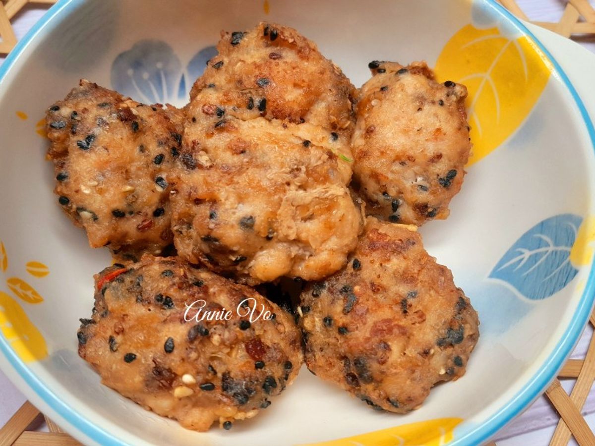 Chả tôm thịt