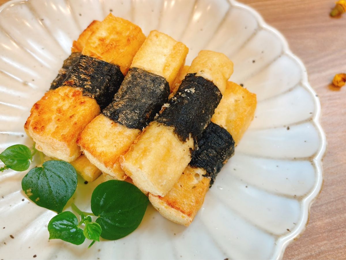 Đậu Phụ Cuốn Rong Biển Chiên