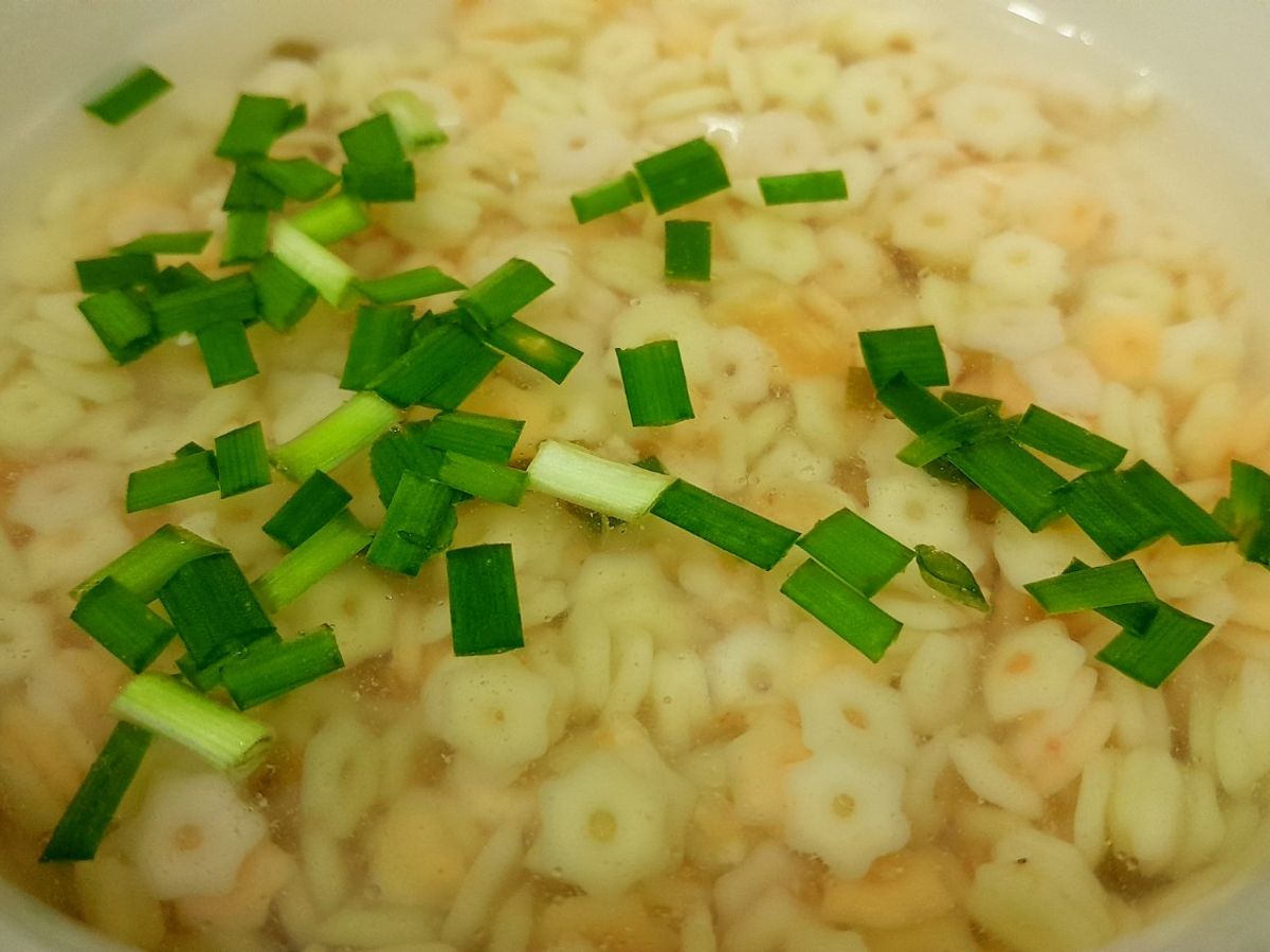Nui sao nấu hẹ thịt băm
