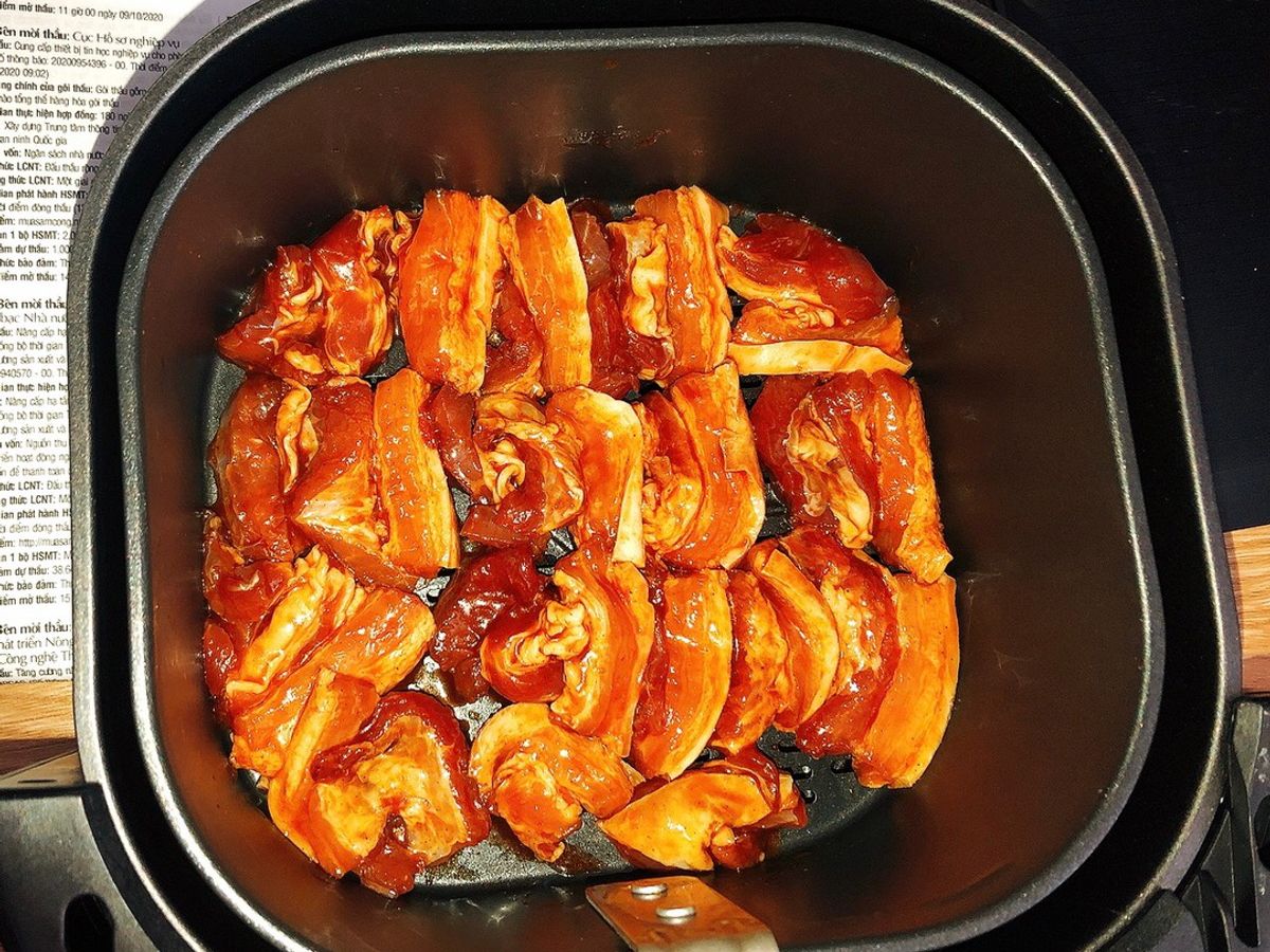 Thịt nướng với nồi chiên không dầu